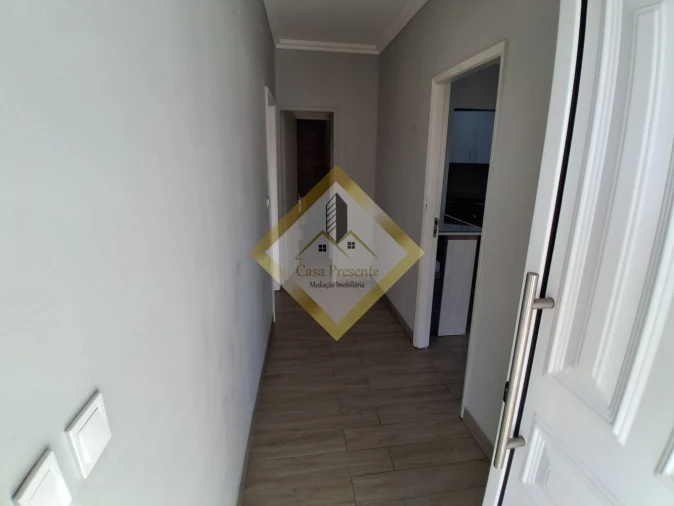 Apartamento T3 para Venda em Gondomar (São Cosme), Valbom e Jovim Foto 5