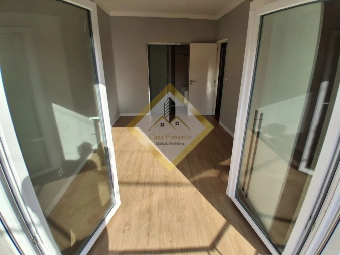 Apartamento T3 para Venda em Gondomar (São Cosme), Valbom e Jovim Foto 24