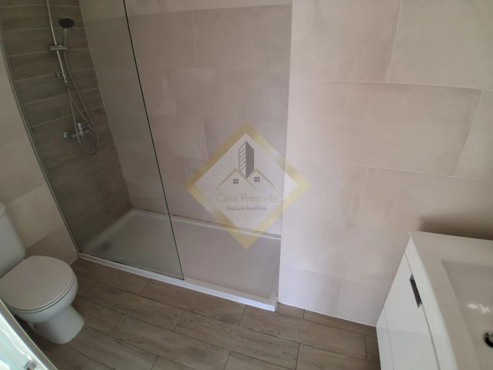 Apartamento T3 para Venda em Gondomar (São Cosme), Valbom e Jovim Foto 16