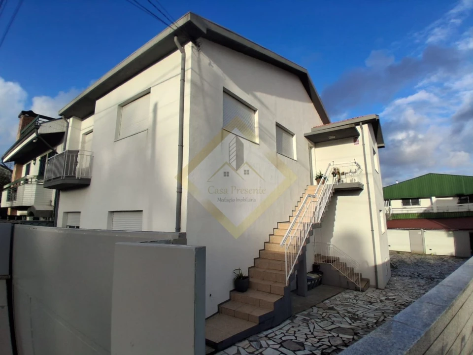 Apartamento T3 para Venda em Gondomar (São Cosme), Valbom e Jovim Foto 2