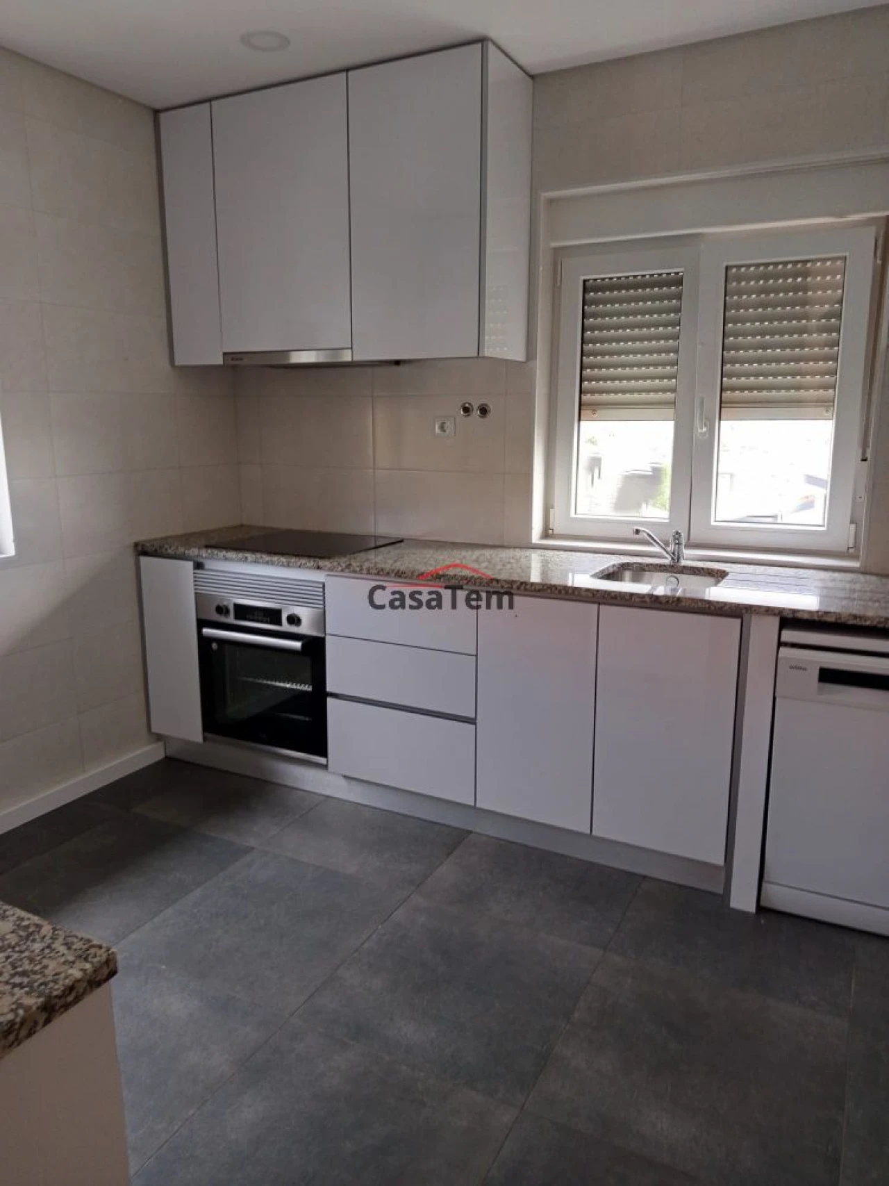 Apartamento T3 para Venda em Abraveses Foto 3