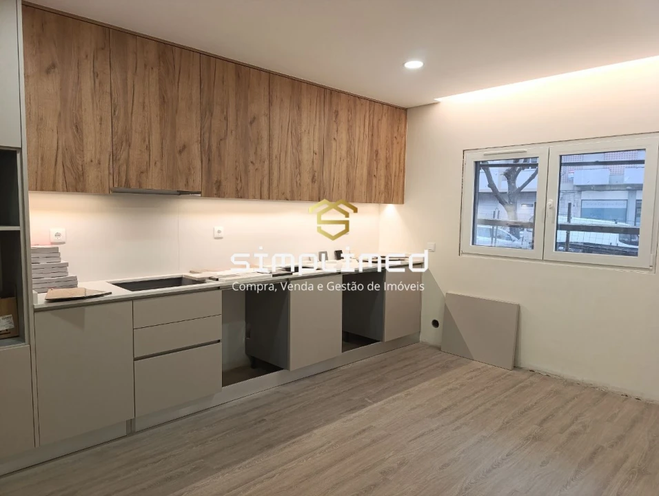 Apartamento T3 para Venda em Covilhã e Canhoso Foto 6