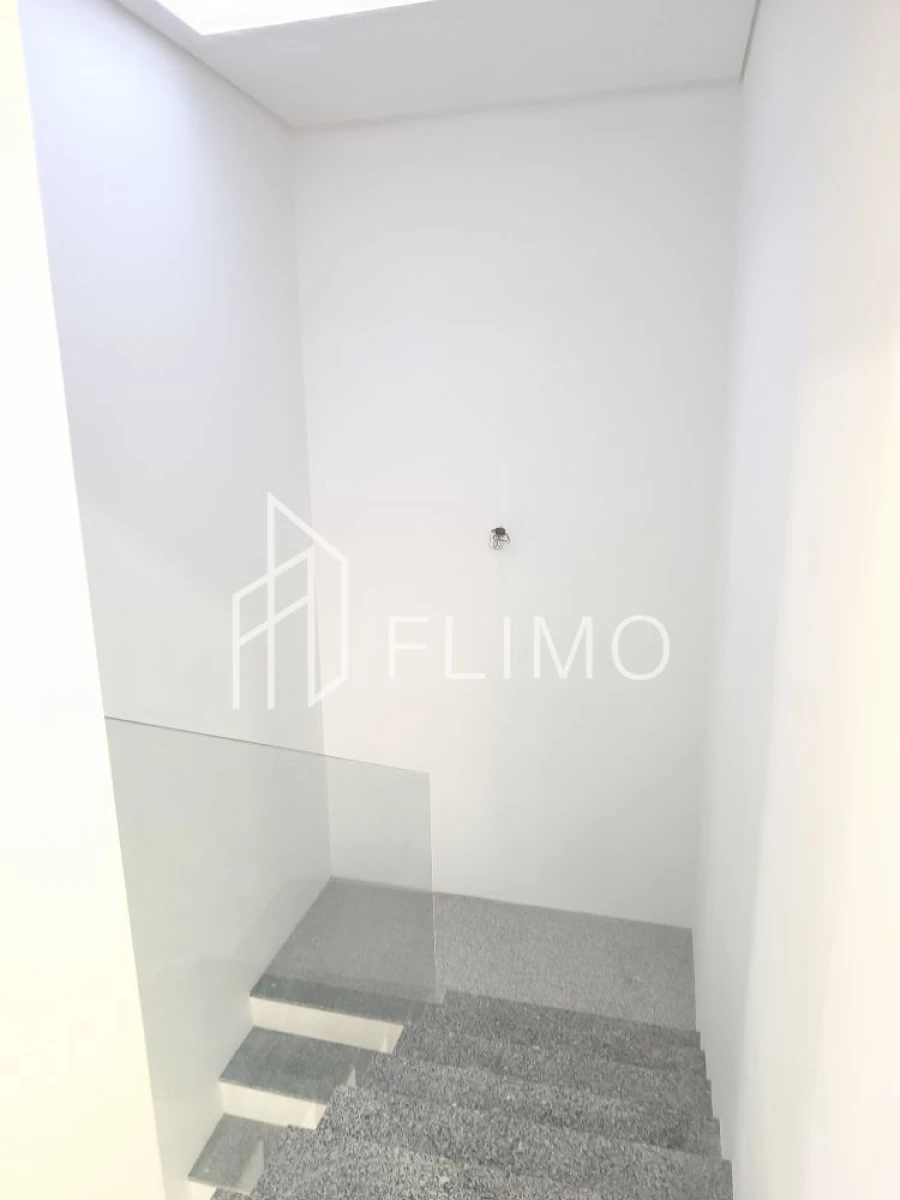 Moradia T3 para Venda em Vila de Cucujães Foto 44