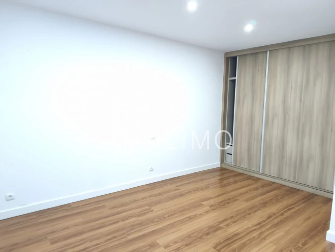 Moradia T3 para Venda em Vila de Cucujães Foto 40