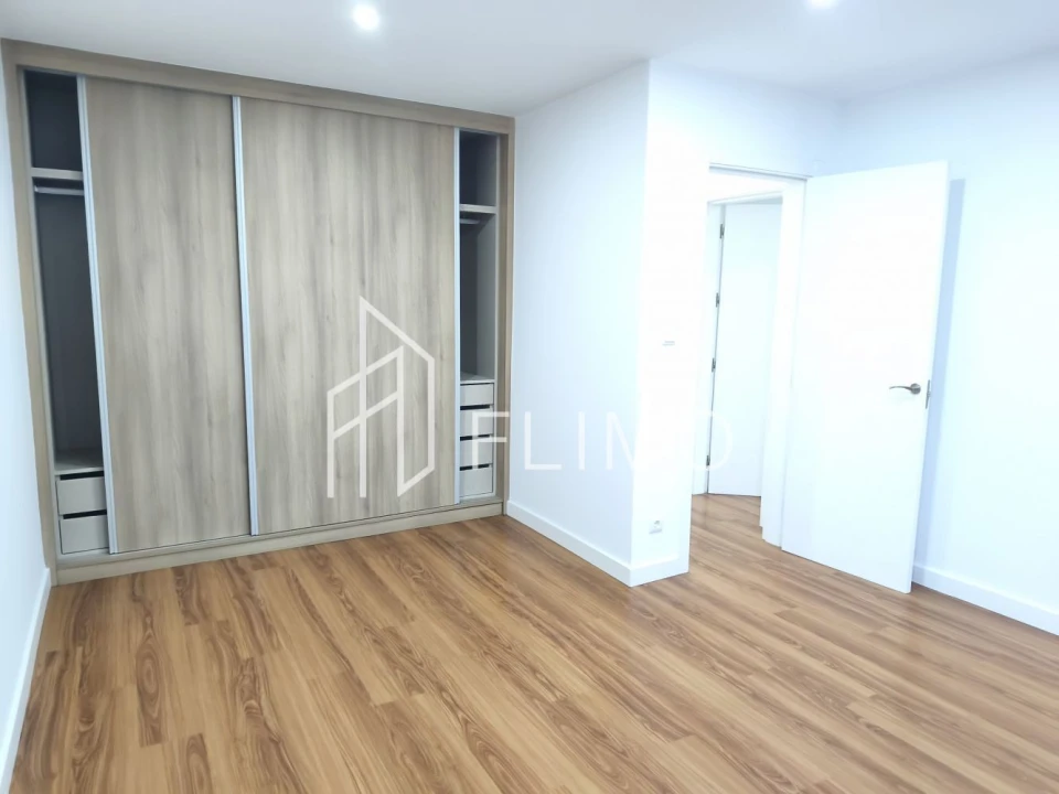 Moradia T3 para Venda em Vila de Cucujães Foto 41