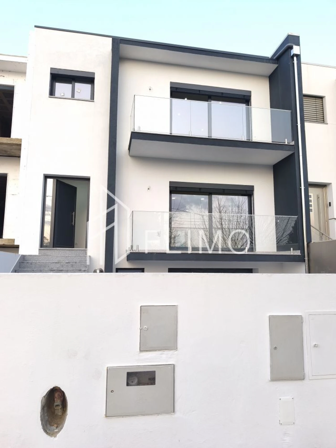 Moradia T3 para Venda em Vila de Cucujães Foto 8