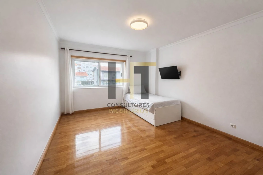 Apartamento T2 para Venda em Santa Marinha e São Pedro da Afurada Foto 9