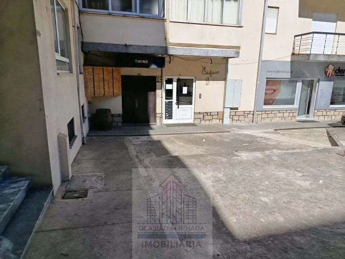 Loja para Arrendamento em Oliveira do Hospital e São Paio de Gramaços Foto 1