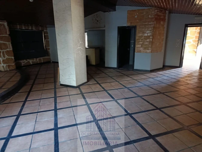 Loja para Arrendamento em Oliveira do Hospital e São Paio de Gramaços Foto 18