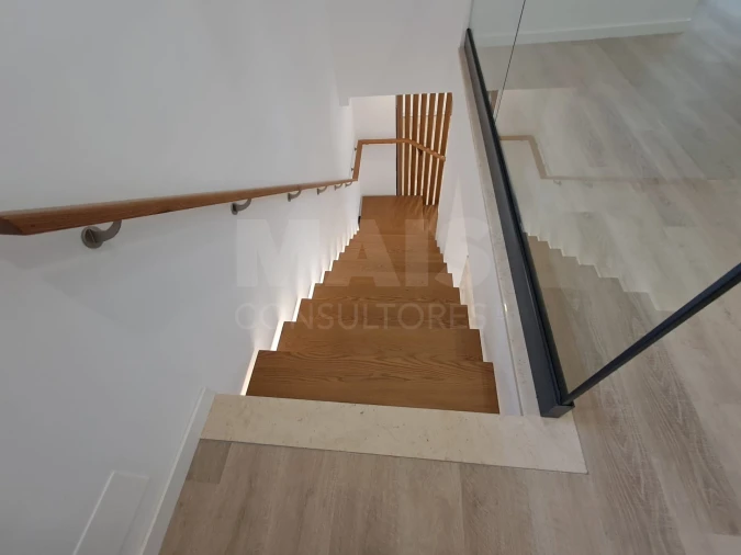 Moradia T3 para Venda em São Martinho do Porto Foto 11