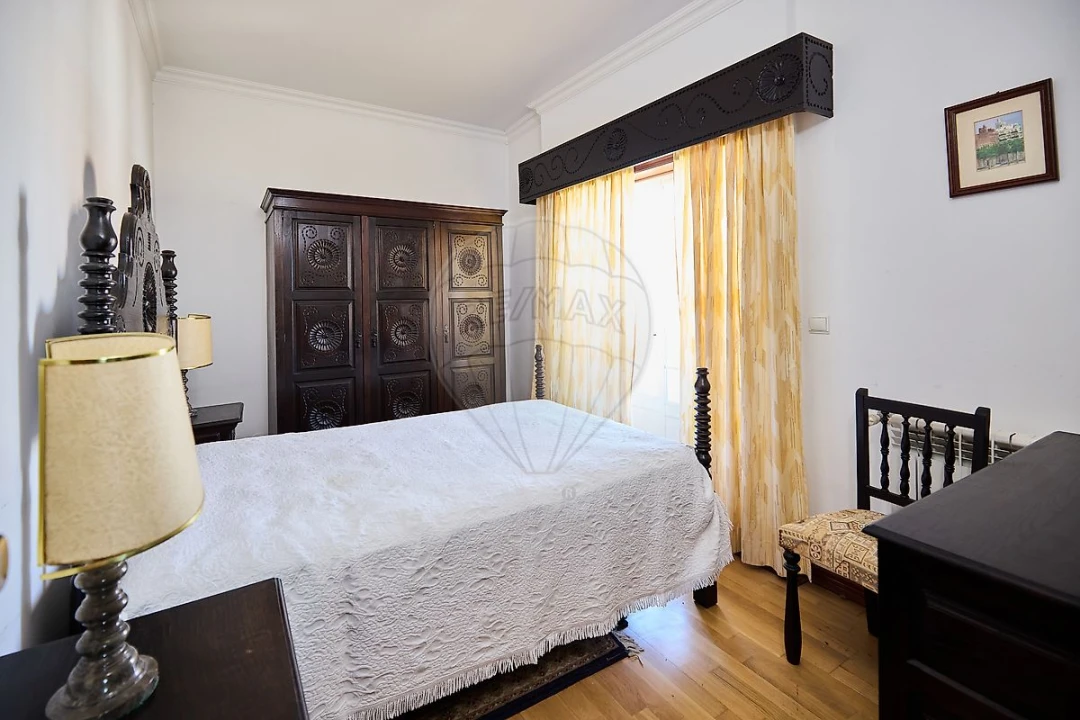 Moradia T6 para Venda em Charneca de Caparica e Sobreda Foto 27