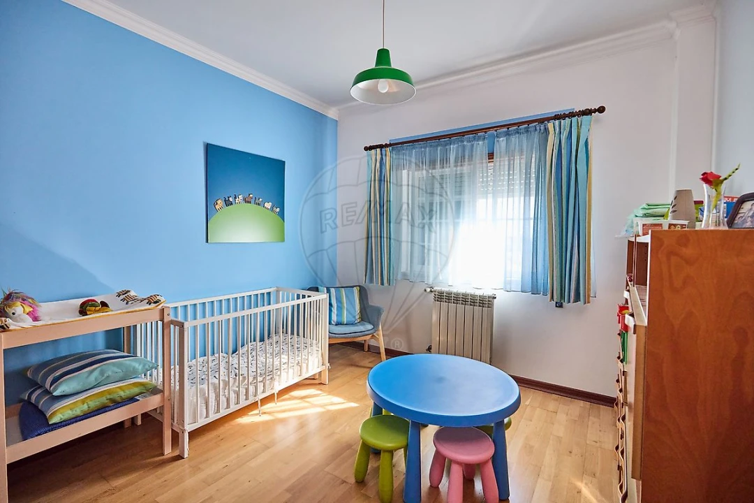 Moradia T6 para Venda em Charneca de Caparica e Sobreda Foto 6