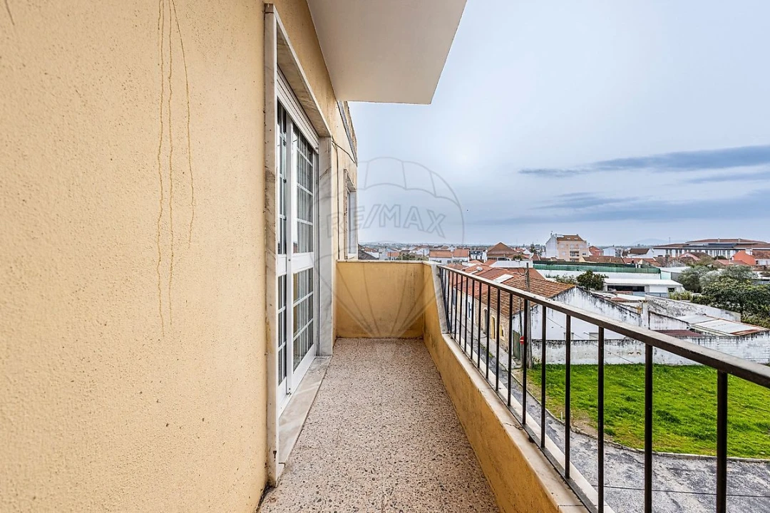 Apartamento T3 para Venda em Cartaxo e Vale da Pinta Foto 11