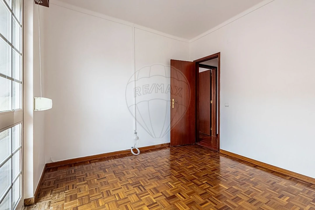 Apartamento T3 para Venda em Cartaxo e Vale da Pinta Foto 25