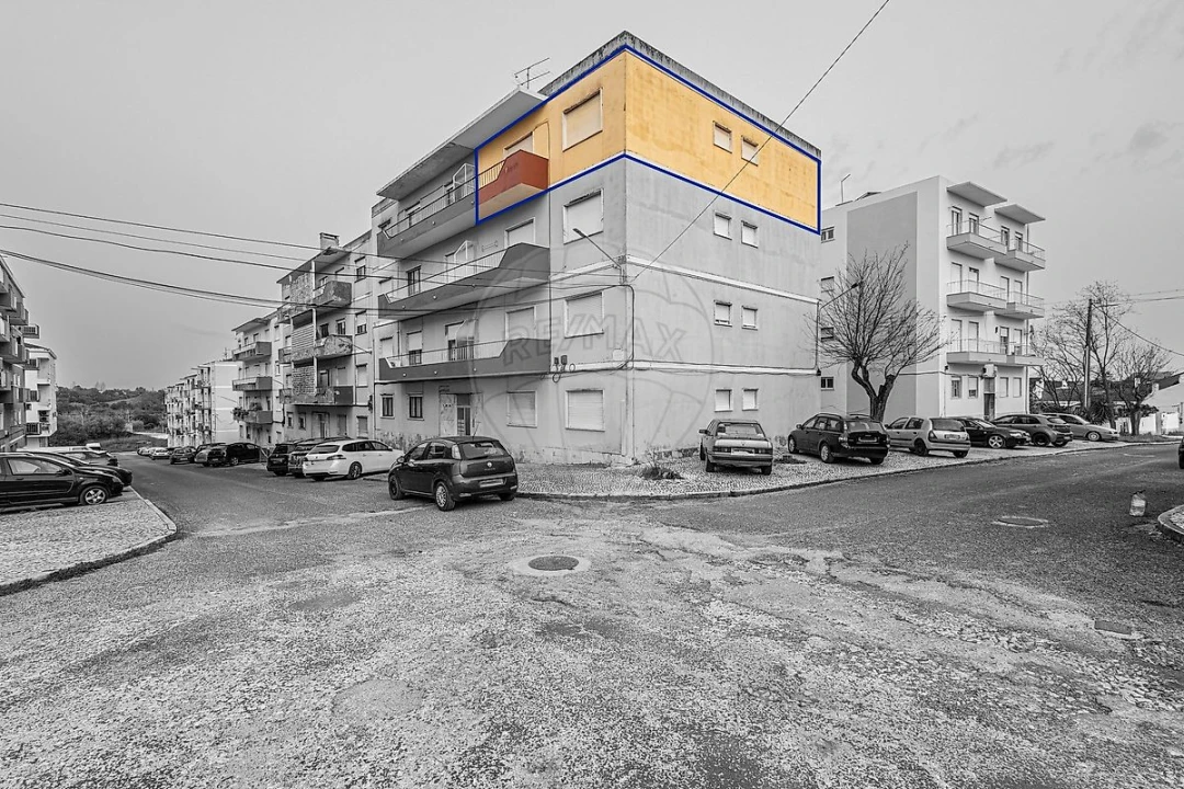 Apartamento T3 para Venda em Cartaxo e Vale da Pinta Foto 2