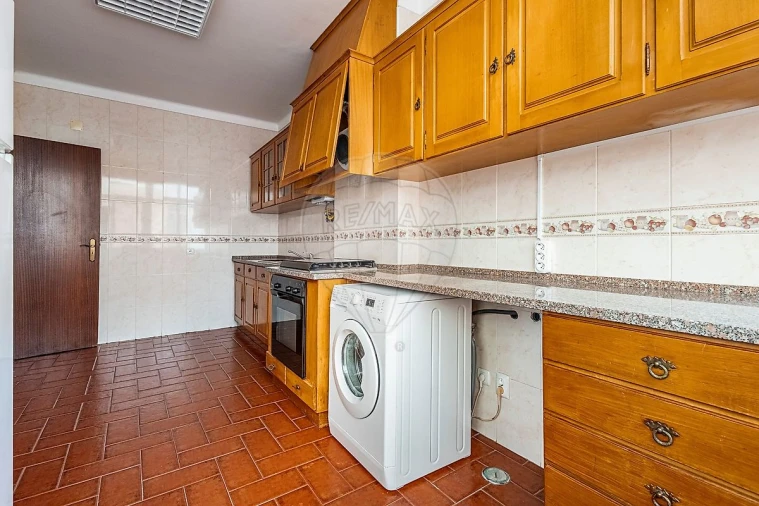 Apartamento T3 para Venda em Cartaxo e Vale da Pinta Foto 34