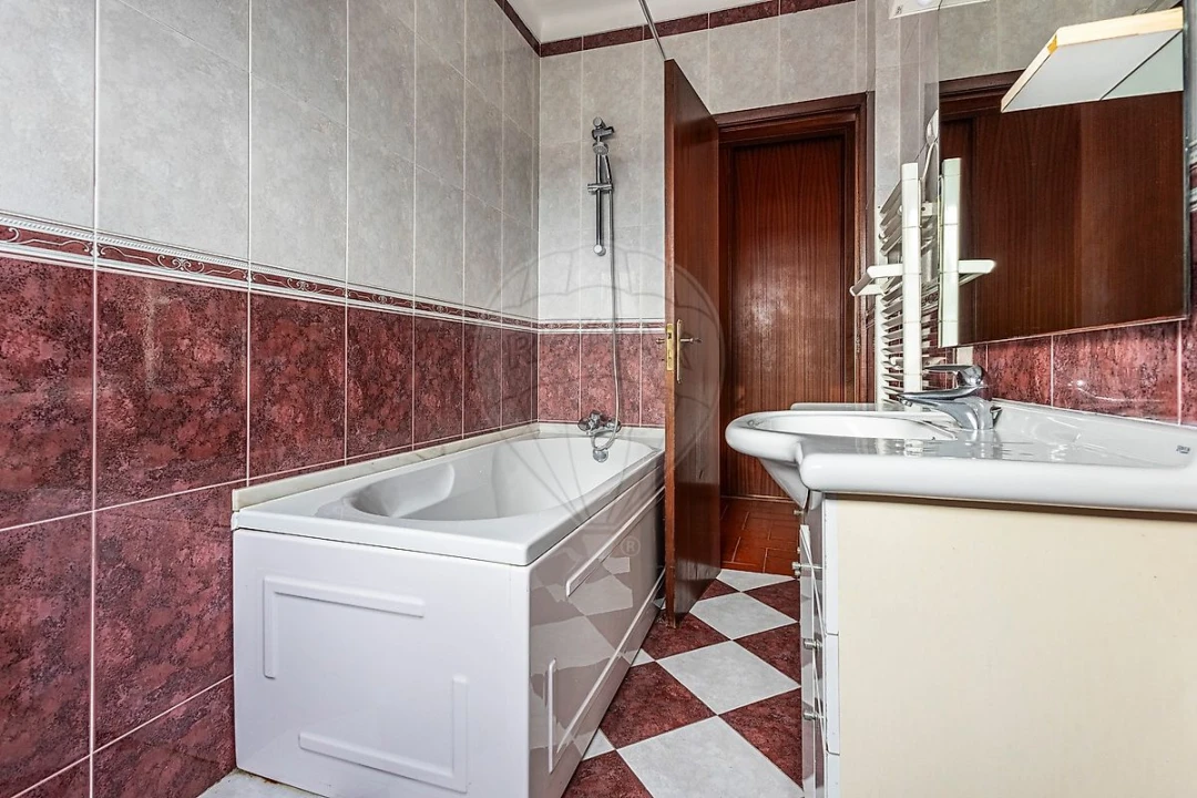 Apartamento T3 para Venda em Cartaxo e Vale da Pinta Foto 18