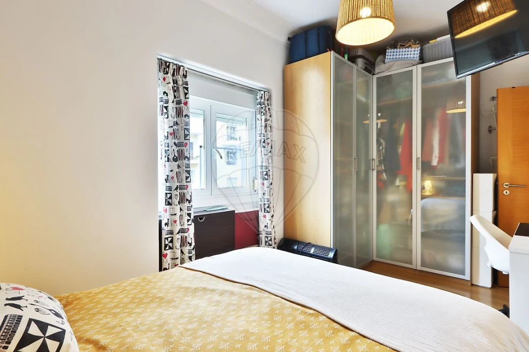Apartamento T2 para Venda em Benfica Foto 9