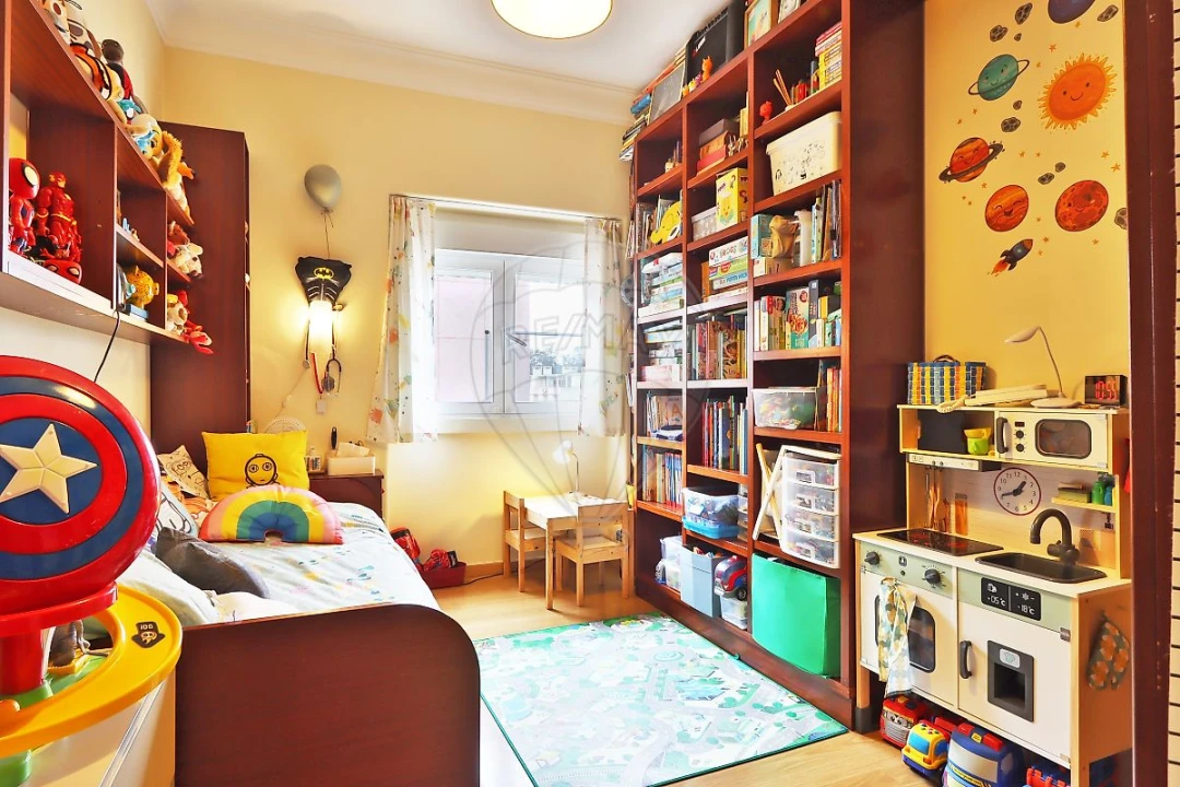 Apartamento T2 para Venda em Benfica Foto 10