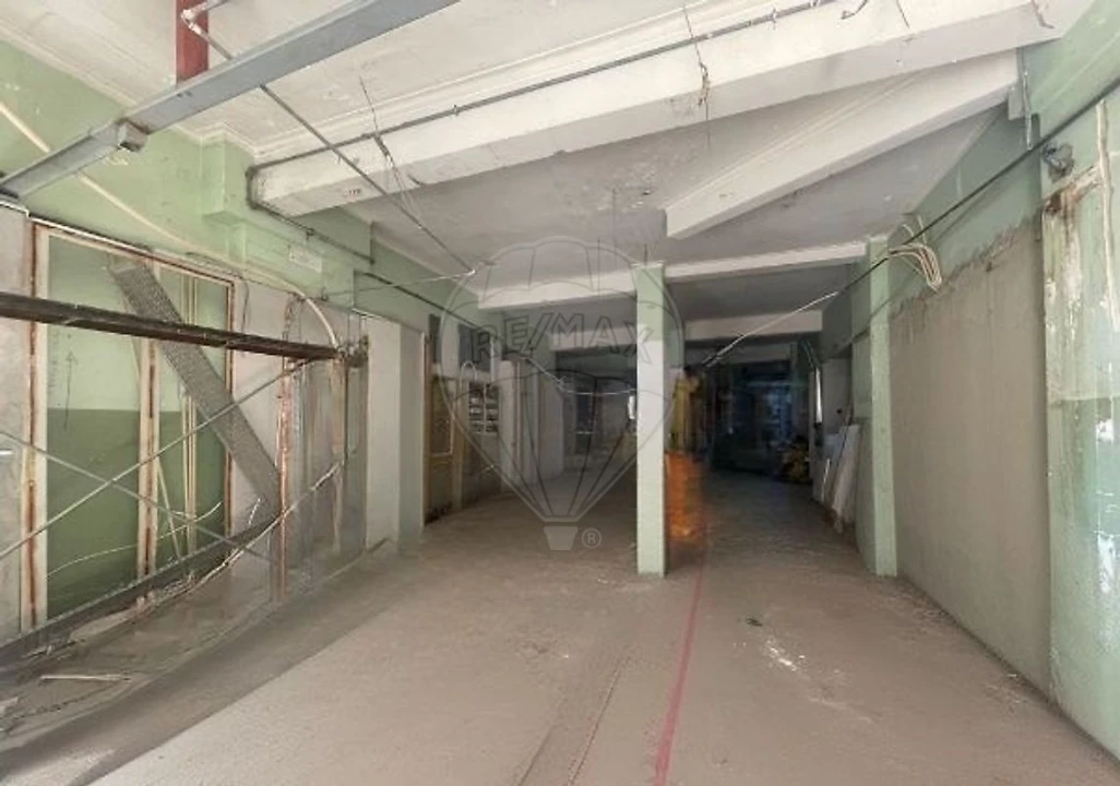 Loja para Venda em Laranjeiro e Feijó Foto 2