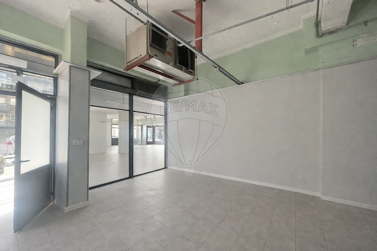 Loja para Venda em Laranjeiro e Feijó Foto 7