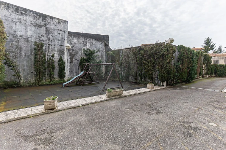 Apartamento T2 para Arrendamento em Mafamude e Vilar do Paraíso Foto 34