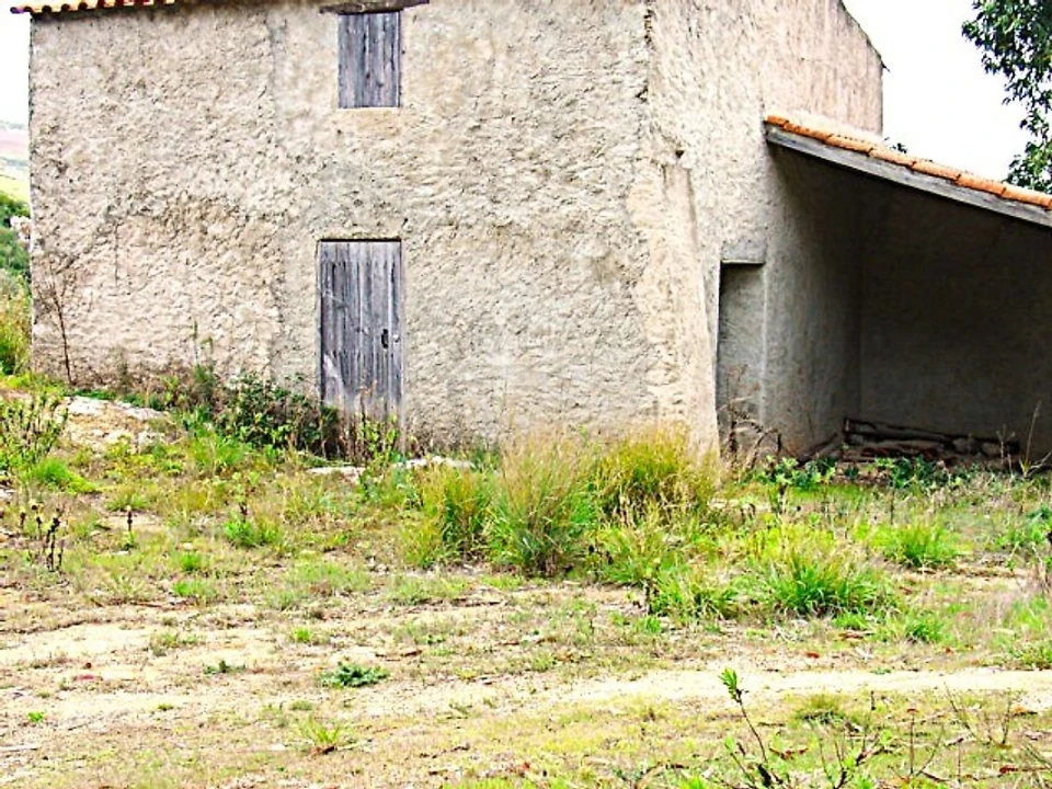 Terreno para Venda em Dois Portos e Runa Foto 3