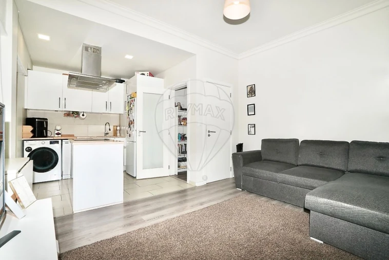 Apartamento T2 para Venda em Alverca do Ribatejo e Sobralinho Foto 1