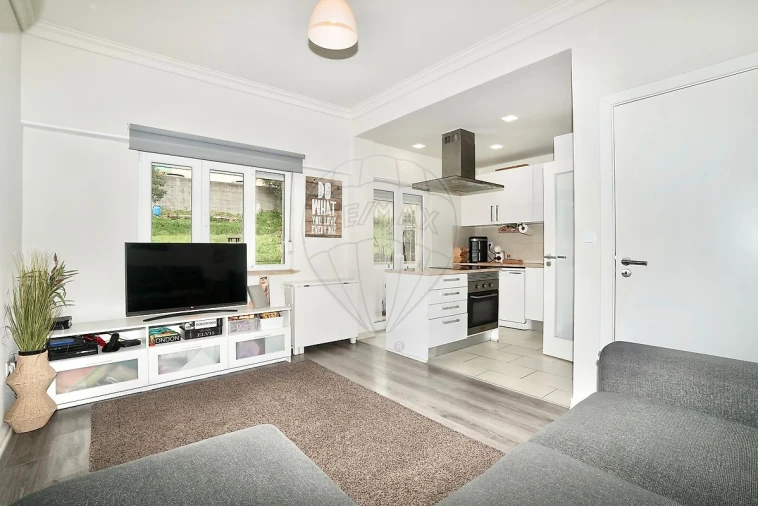 Apartamento T2 para Venda em Alverca do Ribatejo e Sobralinho Foto 3