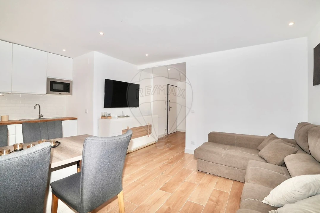 Apartamento T2 para Venda em Venteira Foto 1