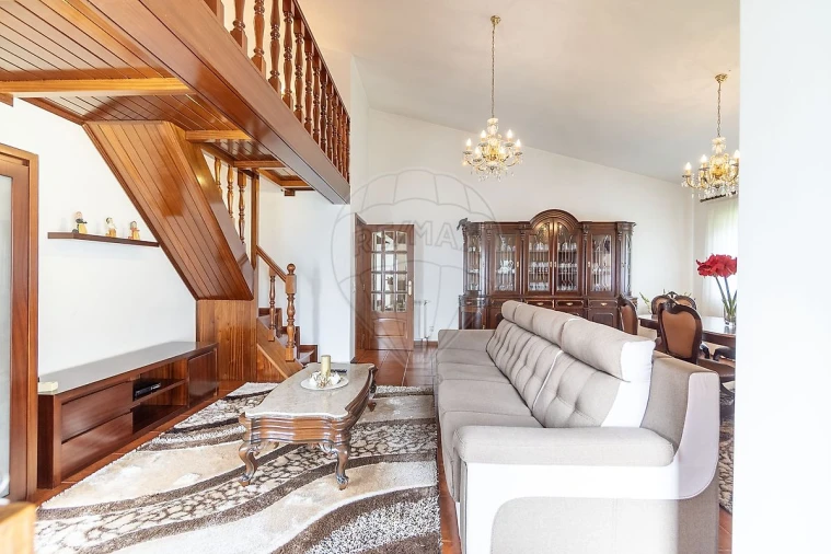 Moradia T4 para Venda em São Pedro de Castelões Foto 21