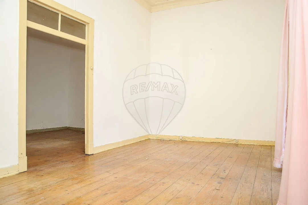 Moradia T6 para Venda em Arruda dos Vinhos Foto 10