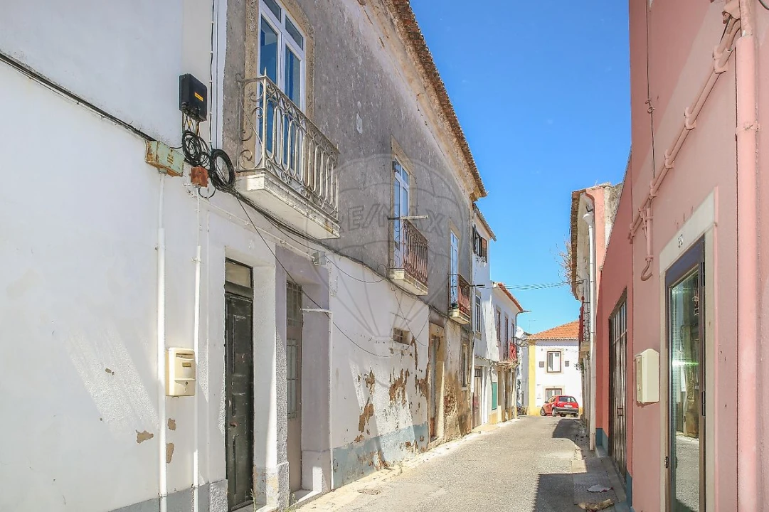 Moradia T6 para Venda em Arruda dos Vinhos Foto 1