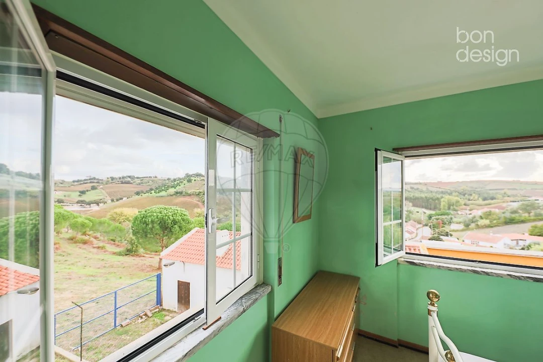 Moradia T3 para Venda em Aldeia Galega da Merceana e Aldeia Gavinha Foto 12