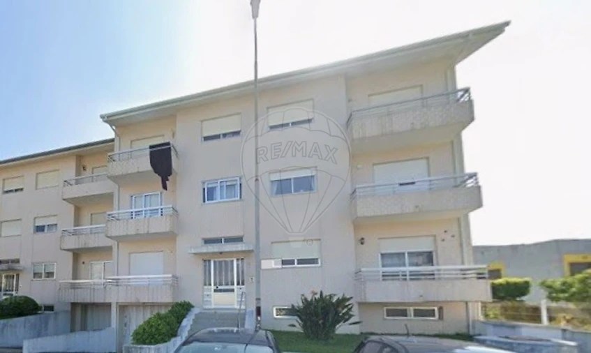 Apartamento T2 para Arrendamento em Arcozelo