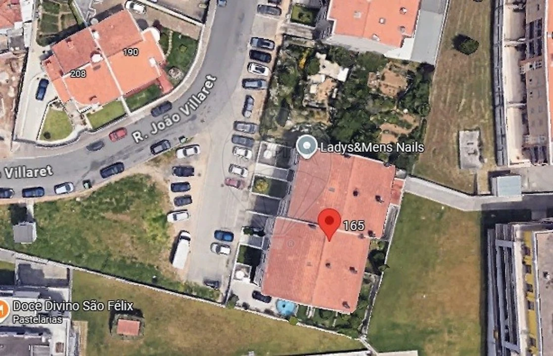 Apartamento T2 para Arrendamento em Arcozelo Foto 2