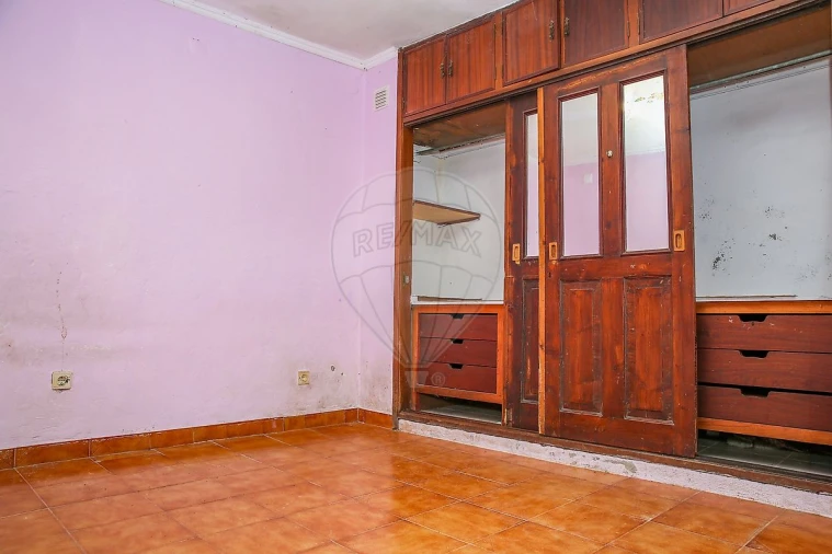 Moradia T2 para Venda em Carregado e Cadafais Foto 20