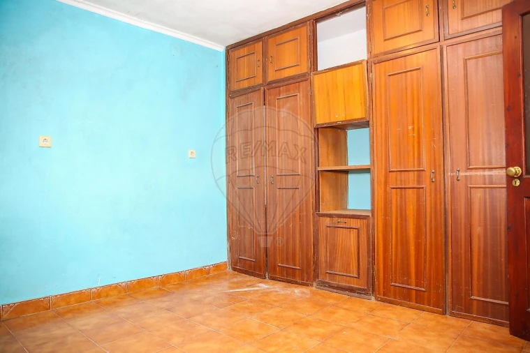 Moradia T2 para Venda em Carregado e Cadafais Foto 6