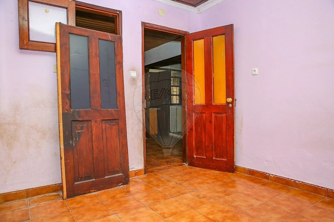 Moradia T2 para Venda em Carregado e Cadafais Foto 19