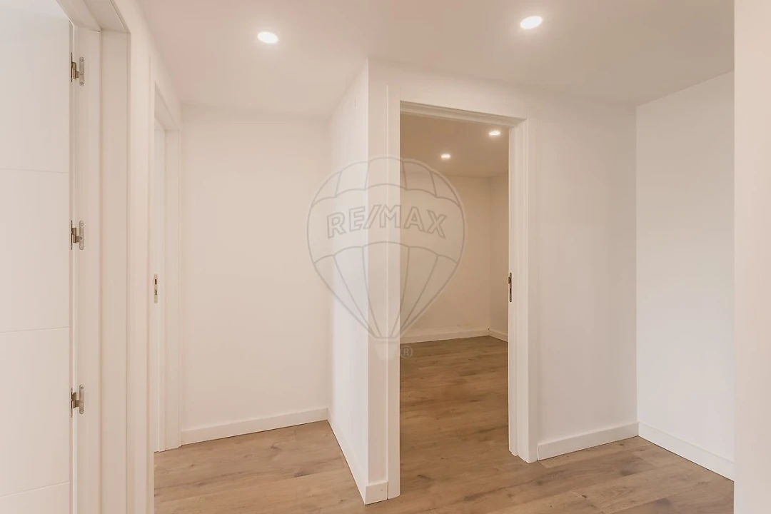 Moradia T3 para Venda em Santa Iria de Azoia, São João da Talha e Bobadela Foto 20