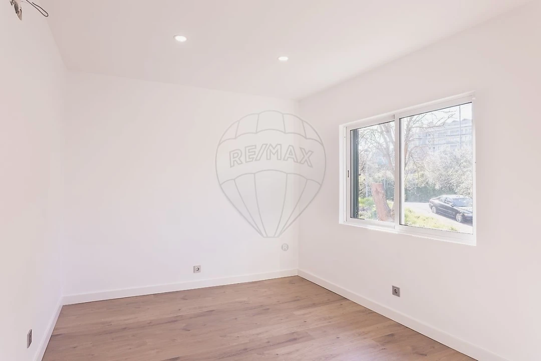 Moradia T3 para Venda em Santa Iria de Azoia, São João da Talha e Bobadela Foto 1