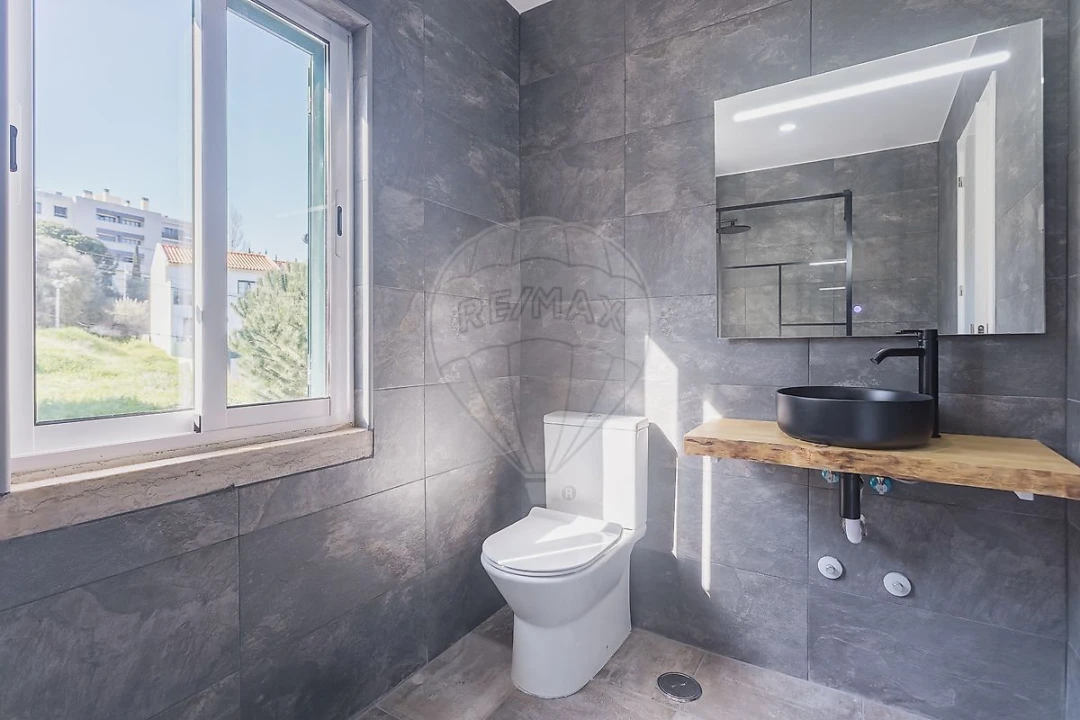 Moradia T3 para Venda em Santa Iria de Azoia, São João da Talha e Bobadela Foto 14