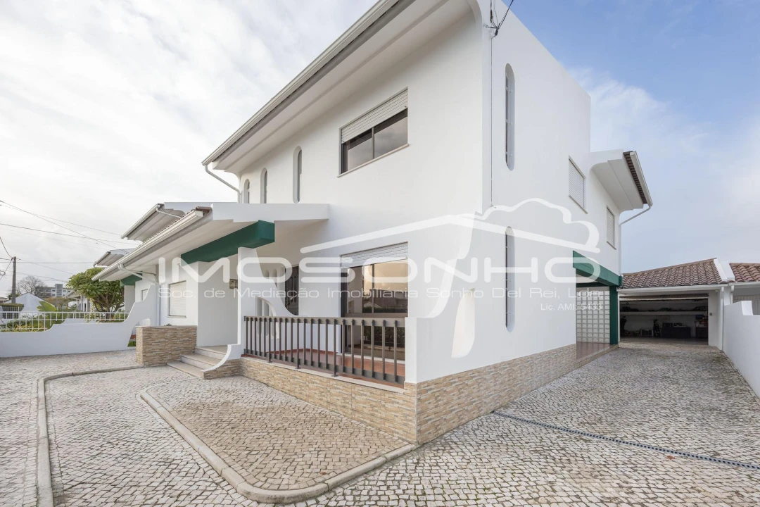 Moradia T4 para Venda em Marinha Grande Foto 29