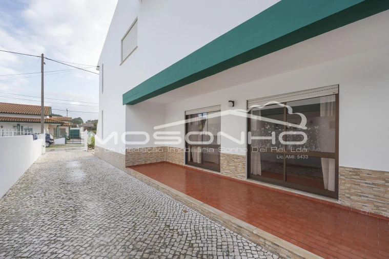 Moradia T4 para Venda em Marinha Grande Foto 31