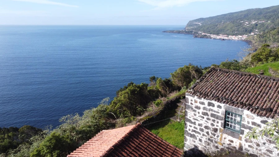 Moradia T1 para Venda em Ribeiras Foto 26