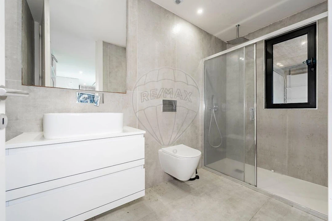 Moradia T4 para Venda em Palmeira Foto 22