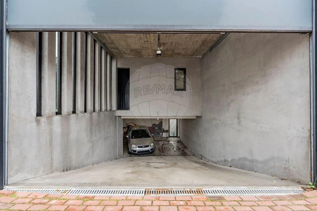 Moradia T4 para Venda em Palmeira Foto 29