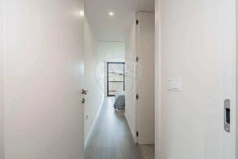 Moradia T4 para Venda em Palmeira Foto 21