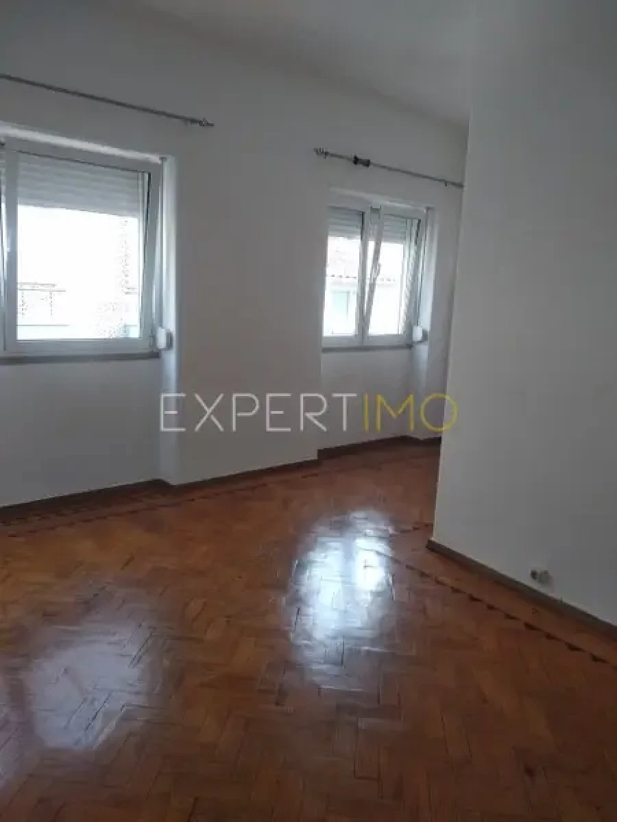 Apartamento T6 para Venda em Nossa Senhora do Pópulo, Coto e São Gregório Foto 5