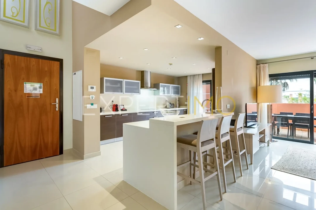 Apartamento T3 para Venda em Armação de Pera Foto 2